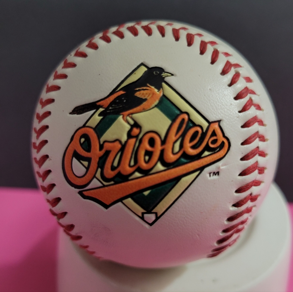 Baltimore Orioles Logo Baseball (0451)